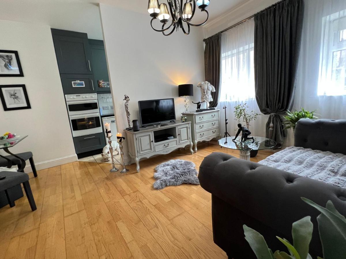 Lovely Apartment In Κορκ Εξωτερικό φωτογραφία
